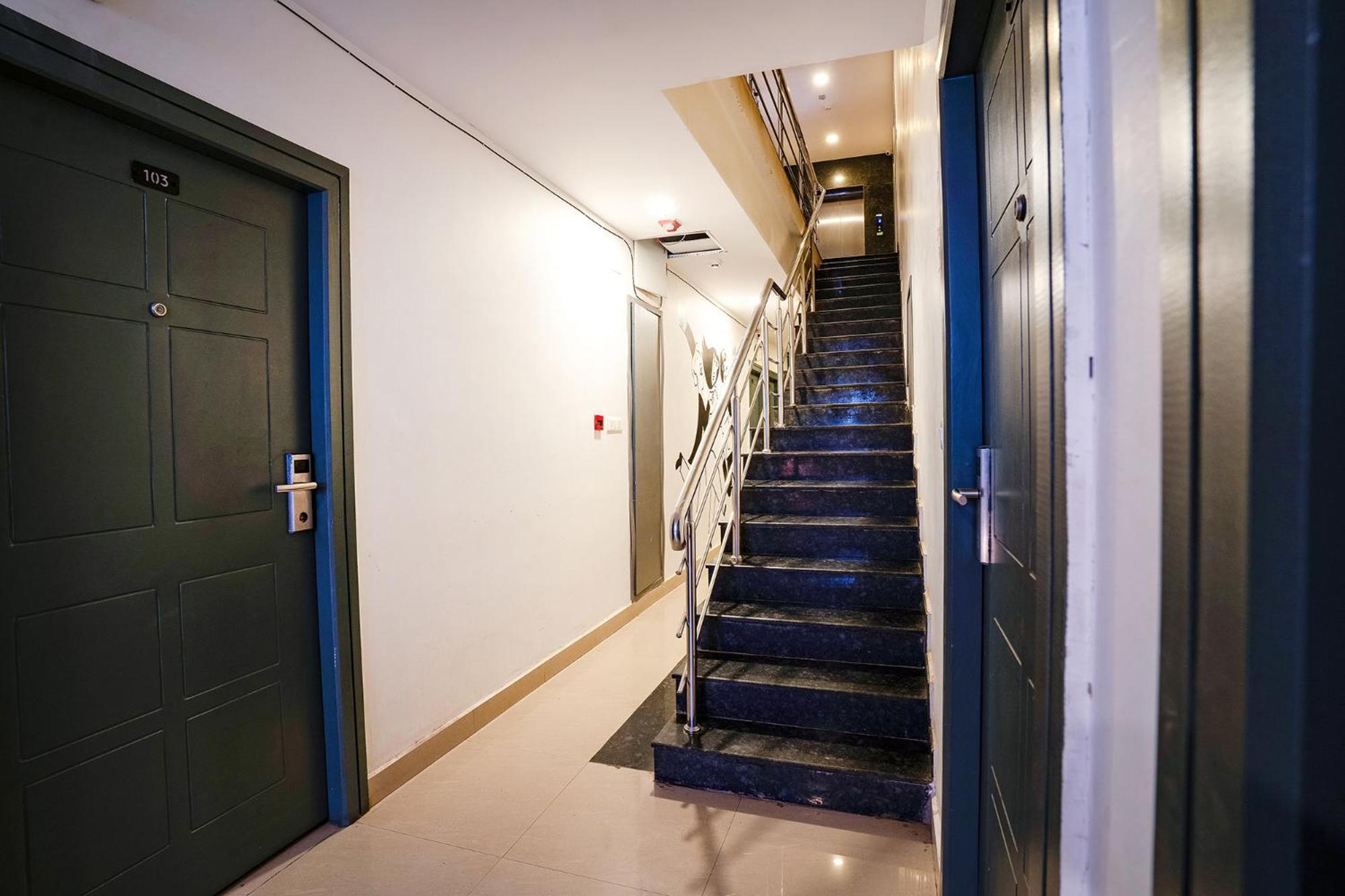 Fabhotel Royal Sterling- Manyata Tech Park Bengaluru Kültér fotó